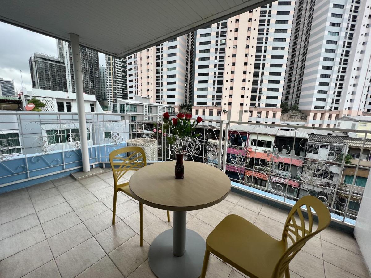 V Check Inn Sukhumvit 22 Bangkok Extérieur photo